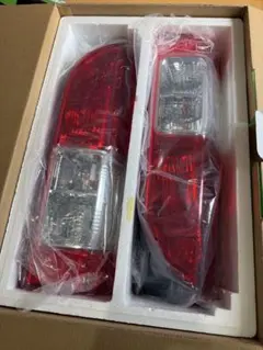 ランクル78プラド　DEPO テールライト 08-212-1974R B DEPO テールライト 08-212-1974R B - メルカリ