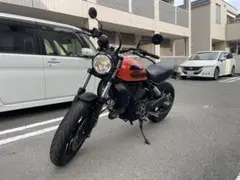 DUCATI スクランブラーSixty2 ドゥカティ 400 中型 ネイキッドのサムネイル