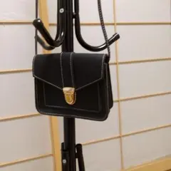 Item thumbnail for item 0d5866cb-8efc-4f21-8d63-b8a4f94a987a