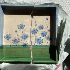 割れた　お皿