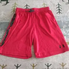 値下げ UNDER ARMOUR レッドショートパンツ XL