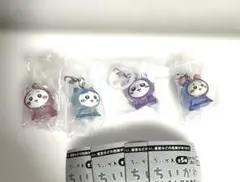 ちいかわ めじるしアクセサリー3 ガチャ　４種　ちいかわハチワレ古本屋モモンガ