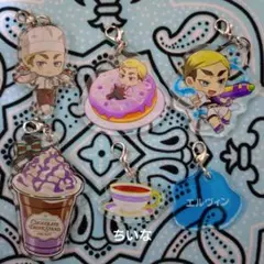 進撃の巨人　きゃらドリ　こらぼかふぇほんぽ　エルヴィン　アクキー　セット