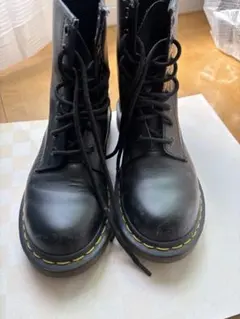 ドクターマーチン　8ホール