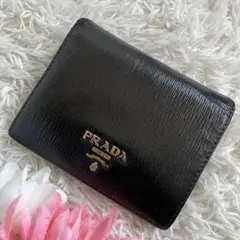 美品✨プラダ 財布 折り財布 ヴィッテロムーブ 1MH176 本革 ブラック