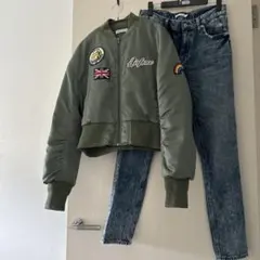 【値下げ‼︎】2点まとめ売り　ダメージジーンズ　MA-1ジャケット