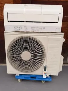 【超美品】ハイセンスルームエアコンOB-HA22BK1-W2025年製2台セット 超美品】ハイセンスルームエアコンOB-HA22BK1-W2025年製2台セット