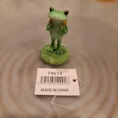 カエル 置物