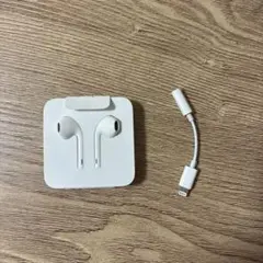 アップル純正 iPhone イヤホン 有線 新品未使用　変換アダプター付き