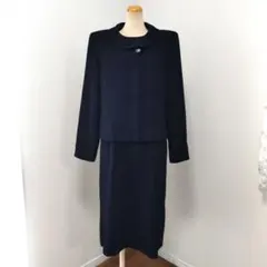 ○当日発送可能【美品】東京イギン 高級礼服 7号 ノーカラー スカート