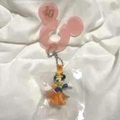 【新品】ディズニー40周年記念 ミッキー アクリルキーホルダー