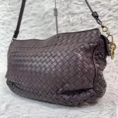 BOTTEGA VENETA イントレチャート ショルダーバッグ ブラウン - メルカリ