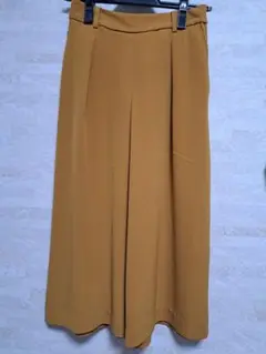【美品】ユニクロ　ガウチョパンツ