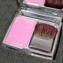 Dior ディオール スキンロージーグロウ 001のサムネイル