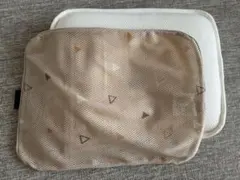 ジオピロー　ベビー枕 S トライアングルベージュ ドーナツ枕