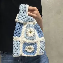 モチーフつなぎの手編みバッグ❁グラニースクエア ハンドメイド かぎ針編み