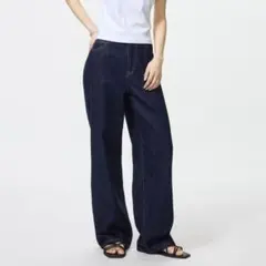 ユニクロ　ワイドストレートジーンズ