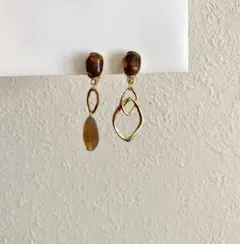 Item thumbnail for item 0ddd6f23-fd60-47fc-82d7-fd2e52508f4e