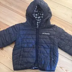 Columbia 2T リバーシブルダウンジャケット　フード付き