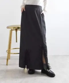 新品　今季　エイミーロウ　スリットフリルIラインスカート　ブラック