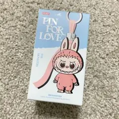 ラブブ PIN FOR LOVE イニシャル R