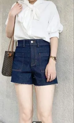 ZARA ハイウェスト デニム ショートパンツ