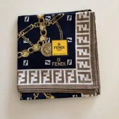FENDI ハンカチ ズッカ柄 チェーン柄 ネイビーのサムネイル