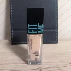 メイベリン　フィットミーリキッドファンデーション R112