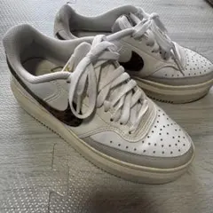 NIKE コートビジョンアルタ 厚底 ヒョウ柄