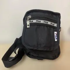 MR-737A FILA ミニショルダーバッグ ブラック　ユニセックスのサムネイル
