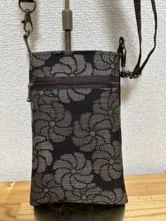 正絹大島紬ボディバッグ - メルカリ