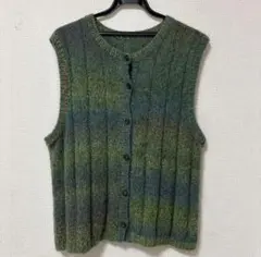 グラデーション ニットベスト ボタン付き