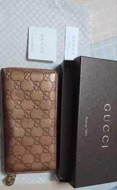 美品✨グッチ 長財布 Wホック フラップ シマ GG 金具 レザー オレンジ