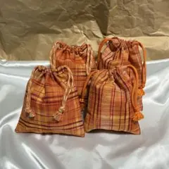 ハンドメイド　巾着袋　4点セット