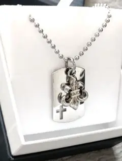 シルバー フルール・ド・リス ネックレス
