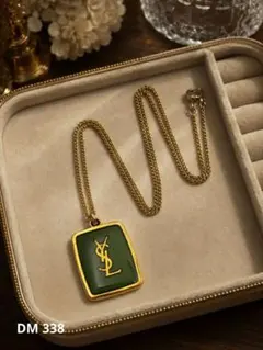 YVES SAINT LAURENT YSL ロゴ スクエア ネックレスのサムネイル