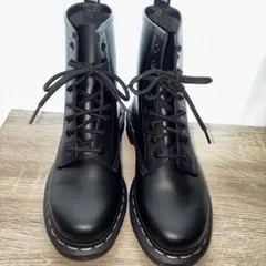 ドクターマーチン 1460 8ホールブーツ ホワイトステッチ 黒　UK4