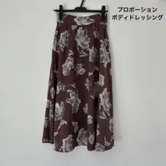 プロポーションボディドレッシング　花柄フレアスカートのサムネイル