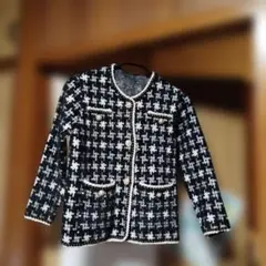 美品 ノーカラージャケット 黒と白のチェック柄