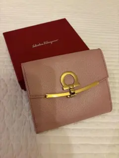 新品同様‼️ 現行 RFID サルヴァトーレフェラガモ 財布 折り財布