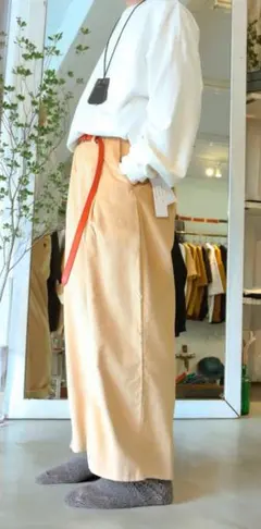 Name. ネーム ディーププリーツ コーデュロイ ワイドトラウザース 美品