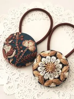 【No.103】インド刺繍 くるみボタン38㎜ ヘアゴム 2個セット