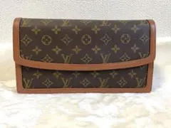 美品！LOUIS VUITTON モノグラム クラッチバッグ　ポシェットダムのサムネイル