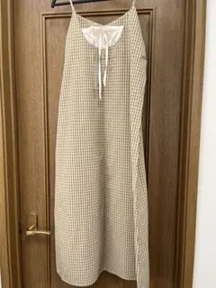 しまむら　キャミワンピース チェック　レイヤード風　ベージュ　淡色