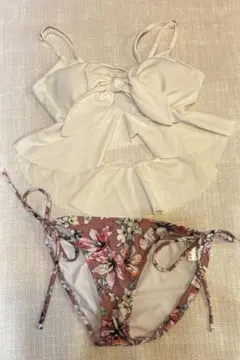 三愛水着　ホワイト　ピンク　花柄　セパレート水着のサムネイル