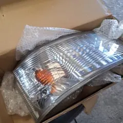 FUSO 純正部品 LAMP TURN R MX915955 ウインカーランプ - メルカリ