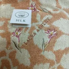 ★Laura Ashley　ローラアシュレイ　ハンドタオル　花柄★