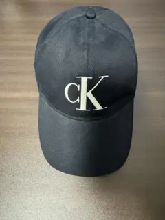 Calvin Kleinロゴキャップ　男女兼用