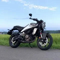 EVATEKマフラー S/O Svartpilen250/401 - メルカリ