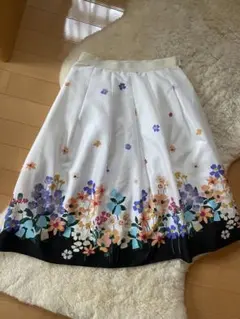 M'S GRACY 花柄スカート 36のサムネイル